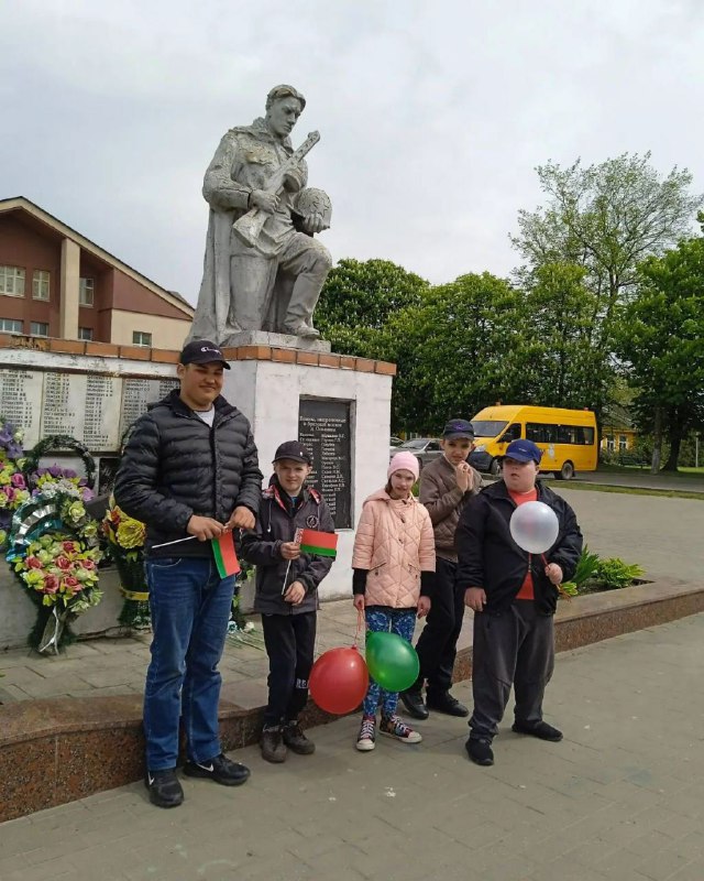 IMG 100523 2 1