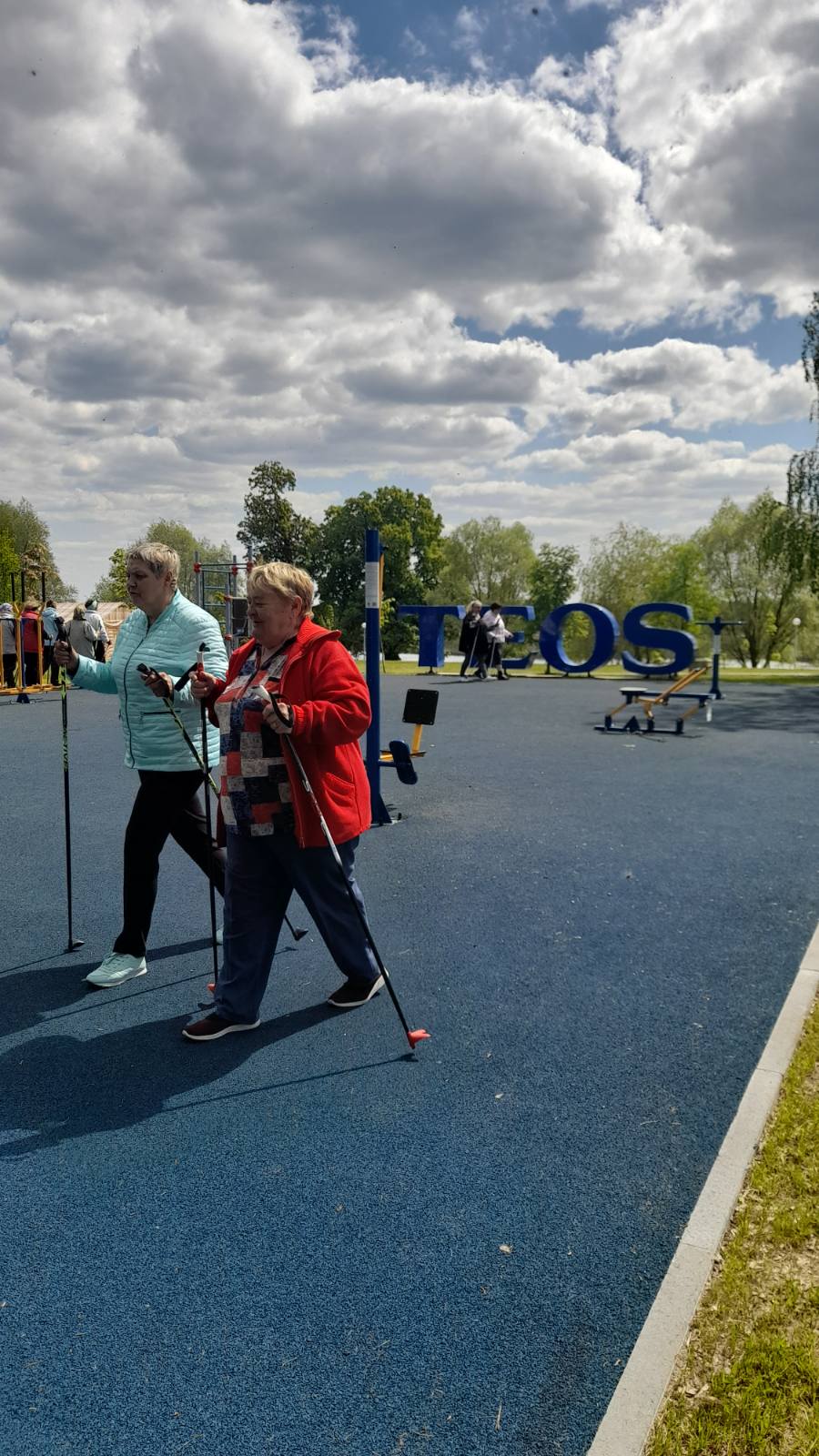 IMG 110523 1 2